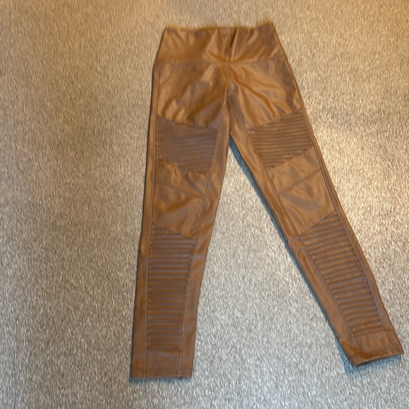 Legging - Picture 1 of 2